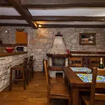 別荘 Croatian Stone Gem ポセダリェ