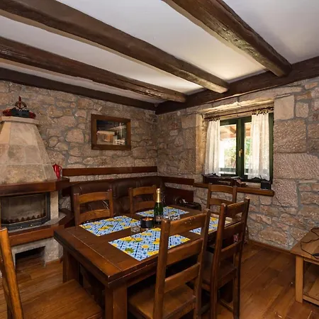 Croatian Stone Gem Holiday home *