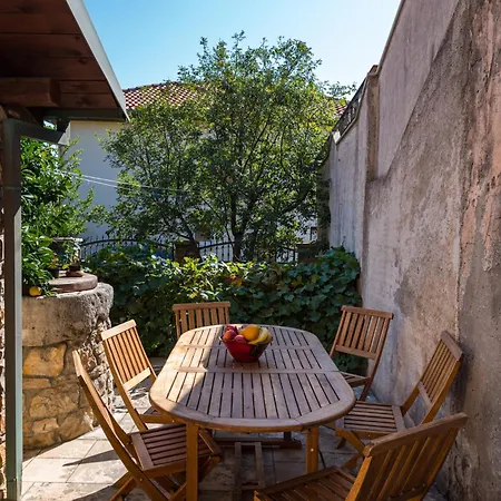 度假居 Croatian Stone Gem