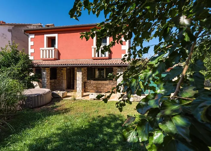 Croatian Stone Gem Ferienhaus Posedarje