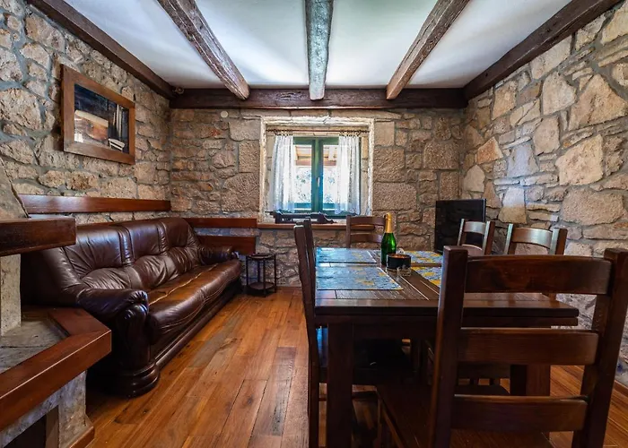 Дом отдыха Croatian Stone Gem