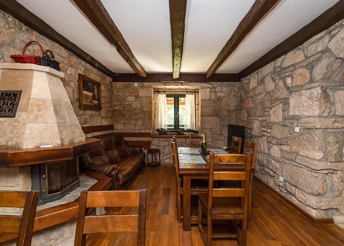 Дом отдыха Croatian Stone Gem Поседарье