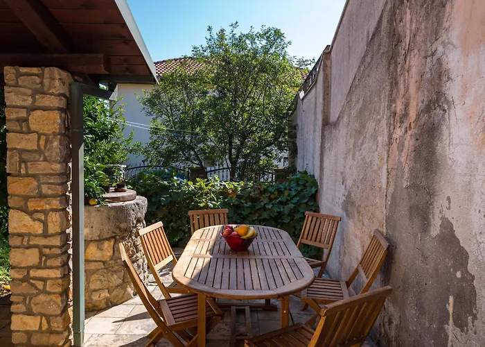 Дом отдыха Croatian Stone Gem