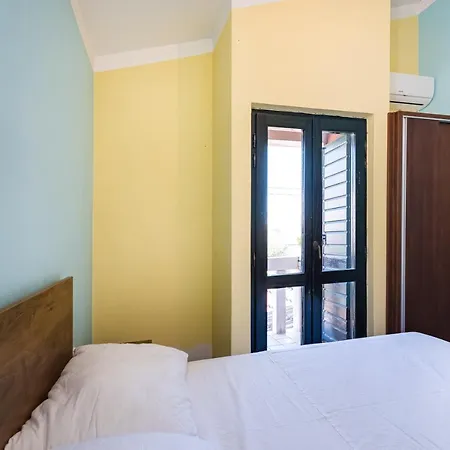 Croatian Stone Gem Vakantiehuis *