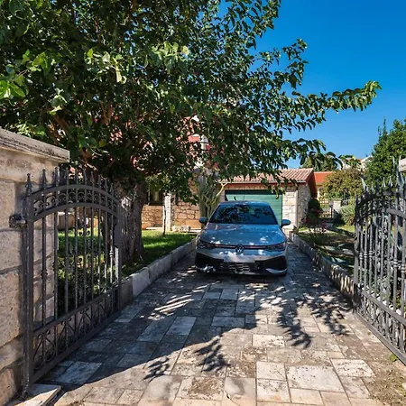 Croatian Stone Gem Hébergement de vacances *