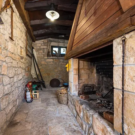 Croatian Stone Gem Posedarje