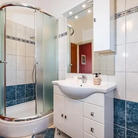 Holiday home Croatian Stone Gem *