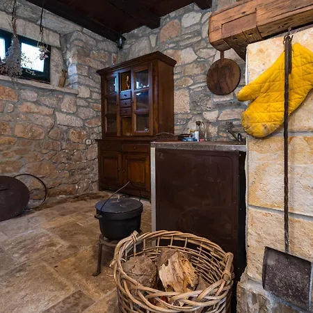 Croatian Stone Gem Vakantiehuis Posedarje