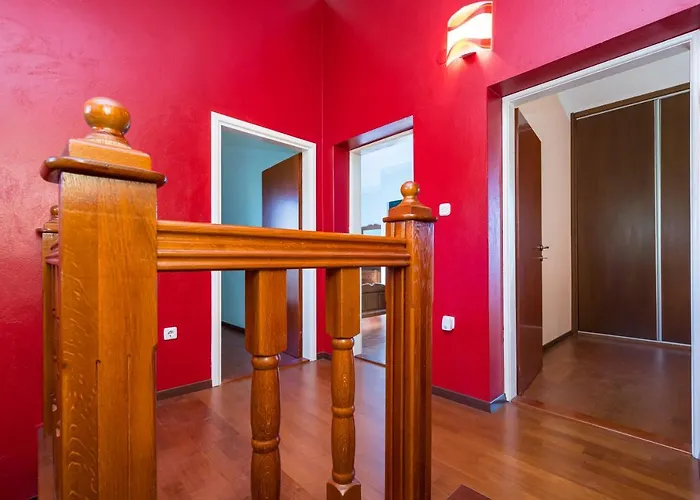 別荘 Croatian Stone Gem ポセダリェ