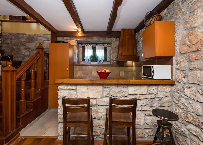 Croatian Stone Gem * Posedarje