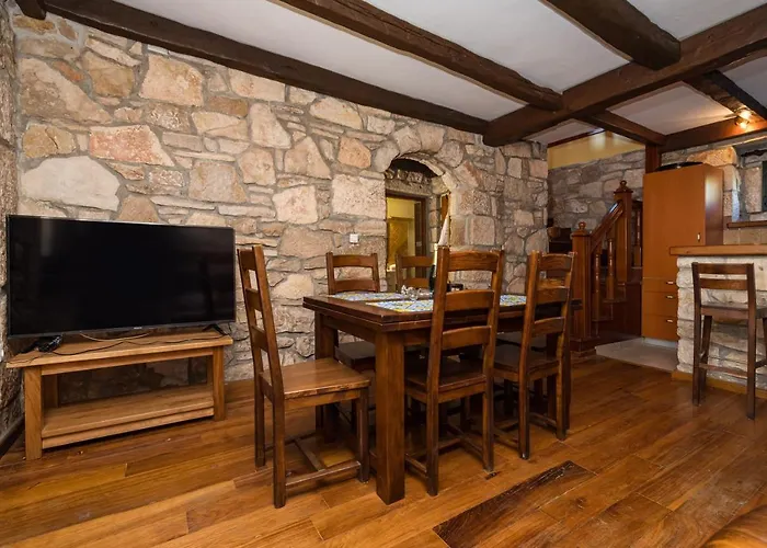 Croatian Stone Gem * Posedarje