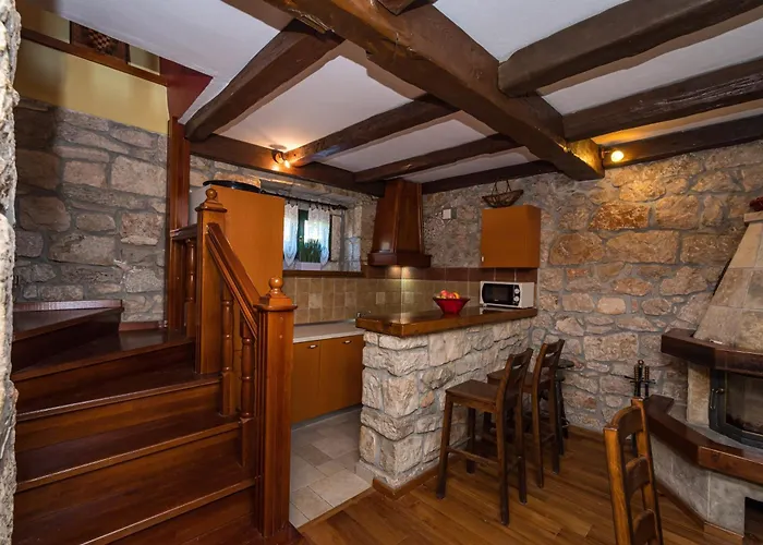 Croatian Stone Gem * Posedarje