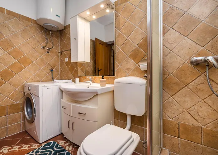 Croatian Stone Gem * Posedarje